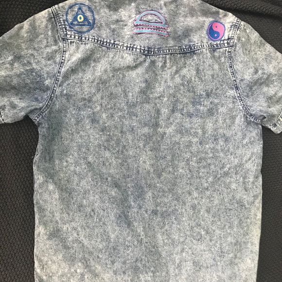 Denim button up shirt with patches! - Picture 2 of 2